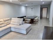 RECOLETA, VILLA MORRA: ELEGANTE DEPTO. 3 SUITES, AMPLIA RECEPCION, PISCINA, AMENITIES.