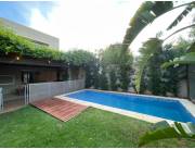 Vendo coqueta casa pareada con piscina zona CIT