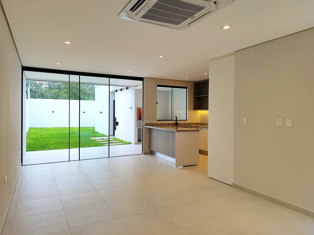 VENDO DUPLEX A ESTRENAR EN LUQUE ZONA AEROPUERTO COD 3203 — foto 2