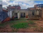 Terreno con construcción a terminar – B° Obrero