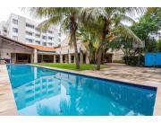 Residencia De Lujo - Barrio El Dorado.