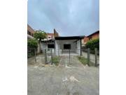 VENDO PROPIEDAD EN BARRIO CARMELITAS