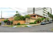 VENDO PROPIEDAD EN ESQUINA, Bº LAS MERCEDES Z/ COL. SAN ANDRÉS (CÓD. 1350)