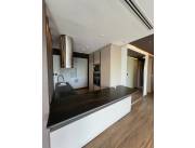 AMPLIO DEPARTAMENTO DE 3 DORMITORIOS EN ALQUILER O VENTA EN SAN CRISTOBAL.