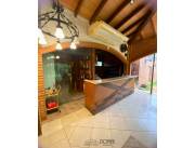 VENDO CASA EN MOLAS LOPEZ EN ESQUINA IDEAL PARA INVERSIÓN