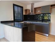 Amplio dpto 2 dormitorios terminado, listo para habitar.