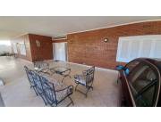 OPORTUNIDAD ÚNICA | 1.300 m² | Casa de Lujo y Terreno en Venta en MBURUCUYÁ (AR1B)