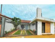 Residencia En Venta - Barrio San Cristóbal, Asunción.