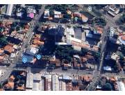 Vendo en zona comercial de Barrio Herrera