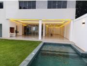 Vendo Hermosa Casa A Estrenar barrio Mburucuja