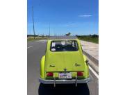Citroen antiguo 3CV 1975