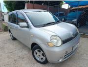 Toyota Sienta 2007
