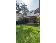 Venta de Casa en Las Lomas, Asunción