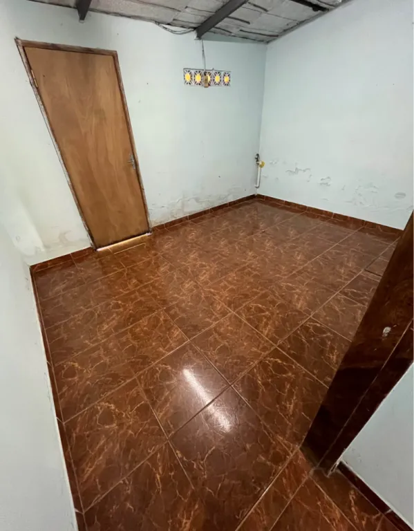 Alquiler de vivienda dormitorio estacionamiento en Luque — foto 2