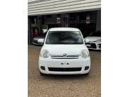 Toyota Sienta 2008 [RECIÉN IMPORTADO]