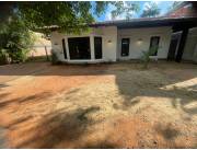 Alquilo Casa Estilo Colonial – Barrio Mburicaó - Asuncion