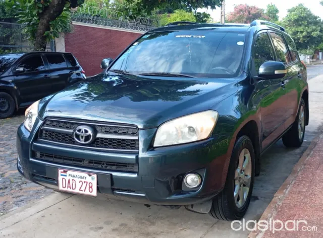 Toyota Rav4 2010 - foto 8