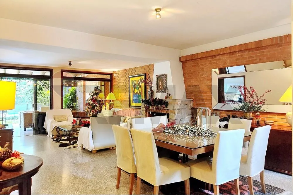Sajonia: Casa con piscina y espacios funcionales — foto 2