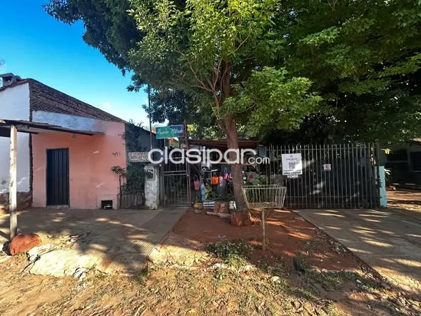 EN VENTA - TERRENO CON CASA A DEMOLER O REFORMAR EN LUQUE, BARRIO MOLINO COD 6225 — foto 2