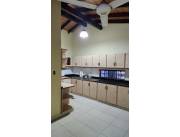 En Venta amplia Residencia en San Lorenzo cod 6260