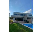 ALQUILO DUPLEX EN BARRIO CERRADO SURUBII. COD 1360