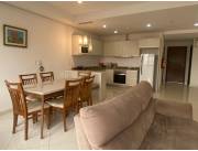 Se Alquila Departamento de 2 Dormitorios en suite, en Villa Morra. Amoblado