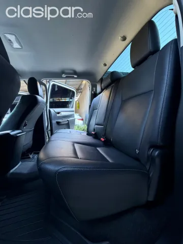 Toyota Hilux 2023 — foto 3