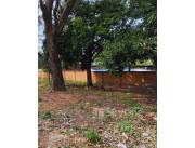 VENDO TERRENO AMURALLADO EN LAMBARE