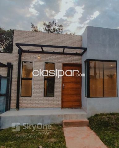 Casas - VENDO CASA A ESTRENAR EN LUQUE