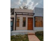 VENDO CASA A ESTRENAR EN LUQUE