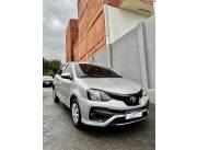 TOYOTA ETIOS 2.022 - PLATA