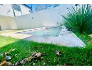 UNICO DUPLEX EN LOMA PYTA CON PISCINA