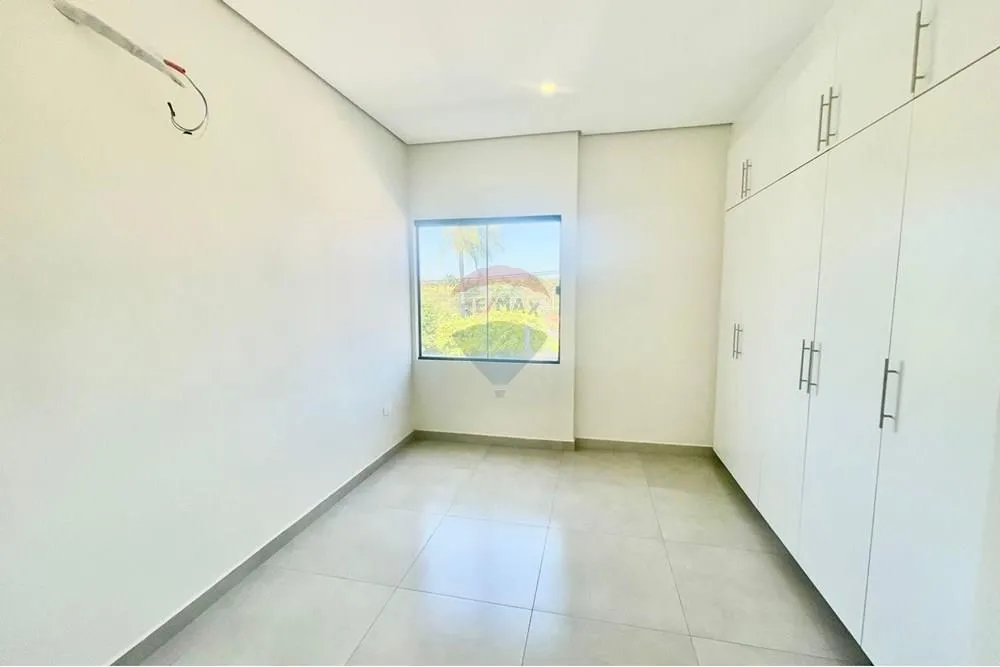 UNICO DUPLEX EN LOMA PYTA CON PISCINA — photo 2