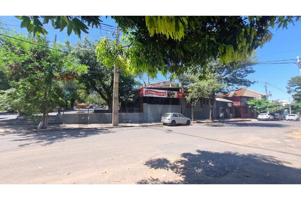 VENDO LOCAL COMERCIAL EN ESQUINA ALTO TRANSITO VEHICULAR Y PEATONAL-BO.JARA — foto 2