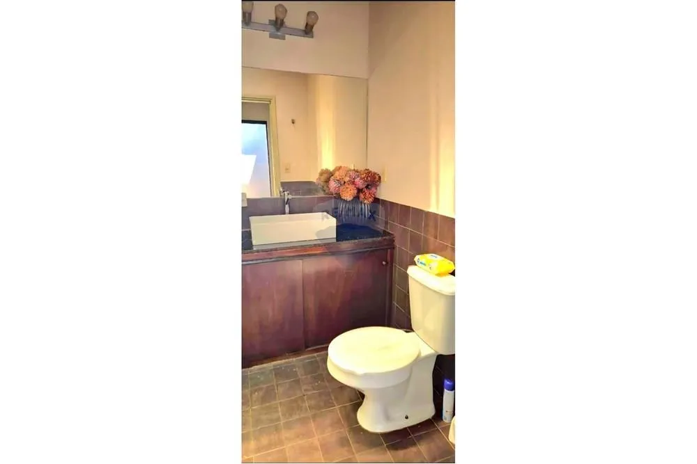 DUPLEX EN LAS MERCEDES ASUNCION — foto 3