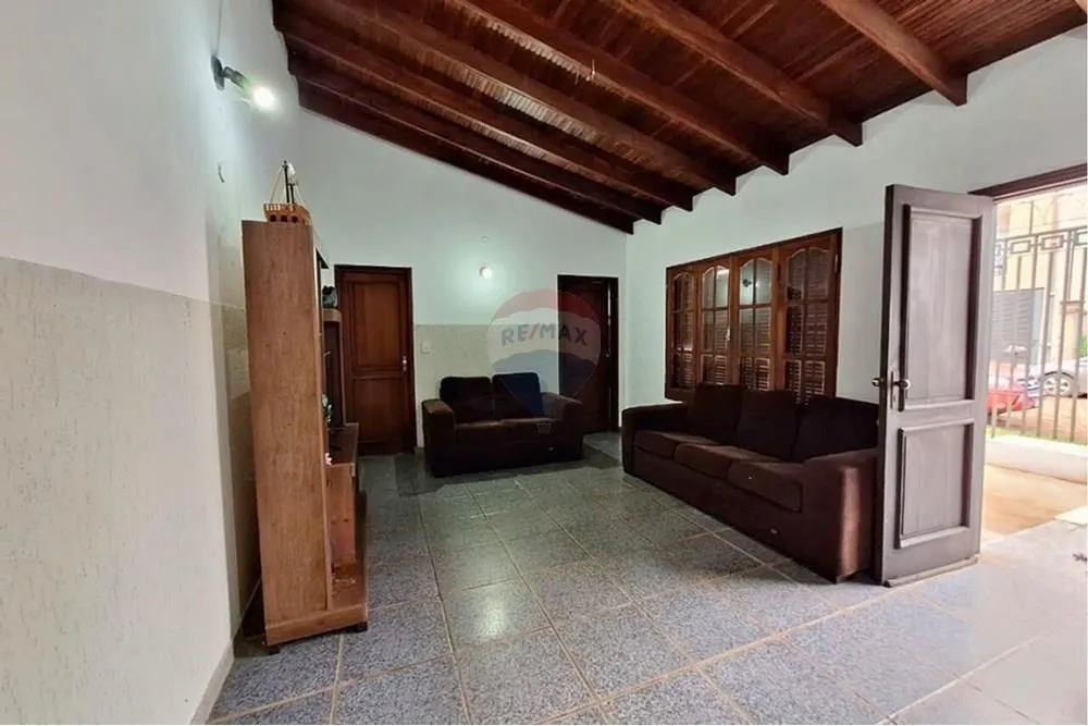 HERMOSA CASA EN FERNANDO DE LA MORA — foto 2