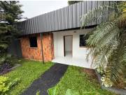 VENDO CASA UBICADA DETRAS DE COCA COLA, ACCESO ZUR COD 6241