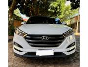 OFERTO IMPECABLE HYUNDAI TUCSON GLS 2018 DE AUTOMOTOR