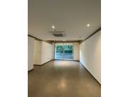 ALQUILO DPTO MODERNO DE 3 DORMITORIOS CON ÁREA DE SERVICIO COMPLETA Zona colegios Inter