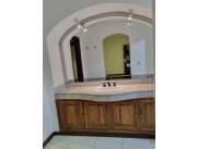 AMPLIO DEPTO ZONA RECOLETA