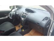 Toyota Vitz 2010