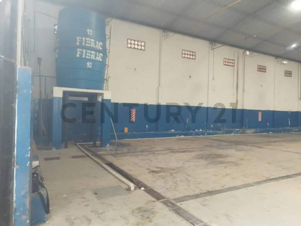 En Venta Depósito en Venta en San Lorenzo — foto 3