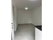 ALQUILO AMPLIO DPTO EN LOMA PYTA COD: 6286