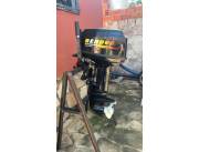 MOTOR GENOVO DE 25 HP AÑO 2023 EN BUEN ESTADO LISTO PARA USAR.