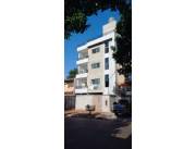 EDIFICIO NUEVO EN LAMBARE ZONA DEL HOSPITAL SOBRE ASFALTO.