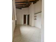 ALQUILO RESIDENCIA EN ASUNCION, BARRIO YKUA SATI COD 6273