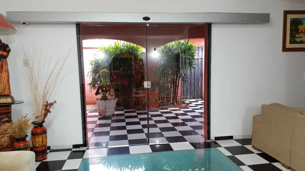 VENDO UNA RESIDENCIA EN FERNANDO DE LA MORA - SUR — foto 3