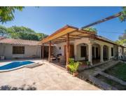 VENDO CASA DE VERANO EN AREGUA