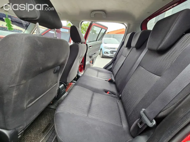 Suzuki Swift 2013 — foto 7