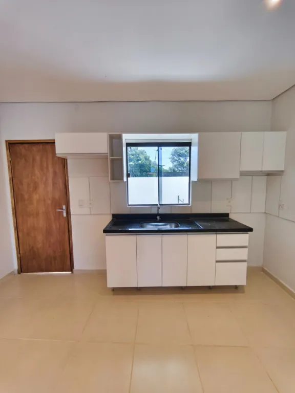 VENDO CASA EN LA CIUDAD DE MARIANO ROQUE ALONSO — foto 3